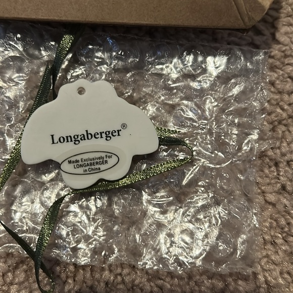 Berry tie on - Picture 2 of 3